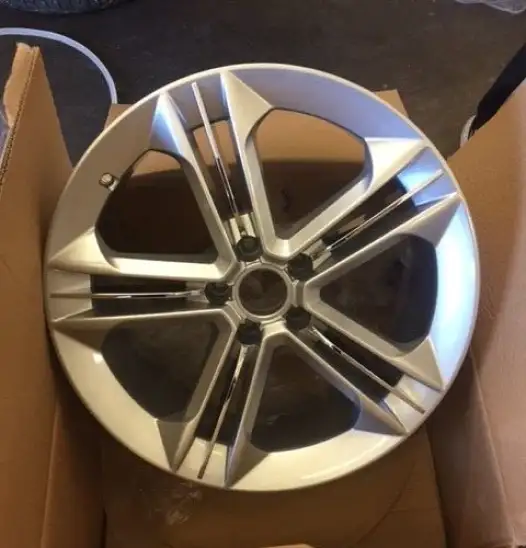   19 inch alloy wheel