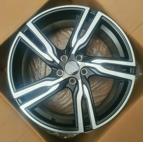   18 inch alloy wheel