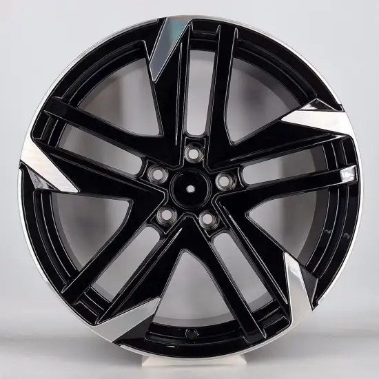   18 inch alloy wheel
