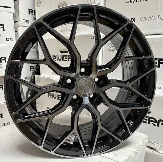   19 inch alloy wheel