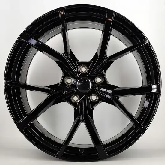   22 inch alloy wheel