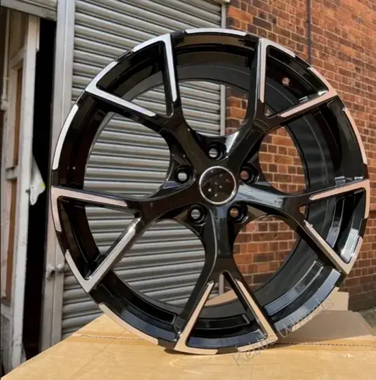   18 inch alloy wheel