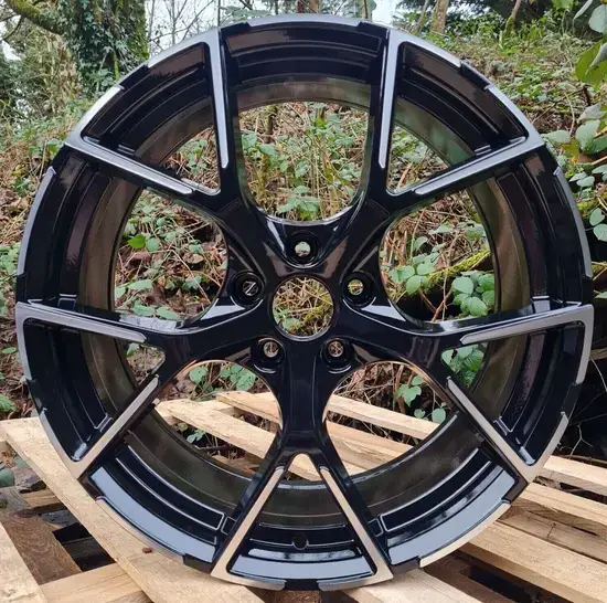  20 inch alloy wheel