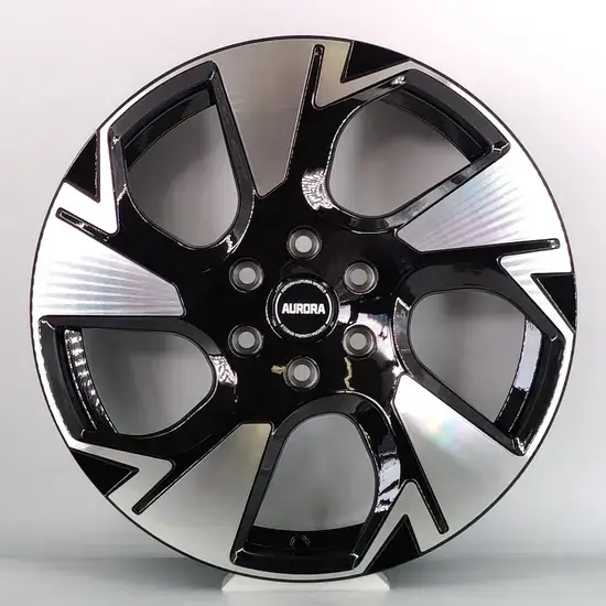   18 inch alloy wheel