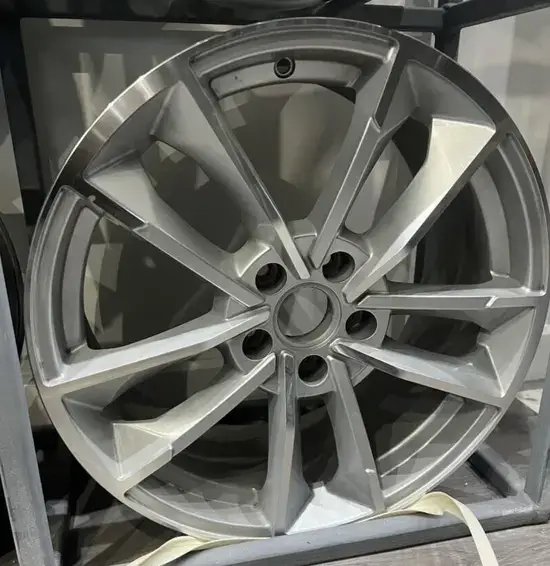   18 inch alloy wheel