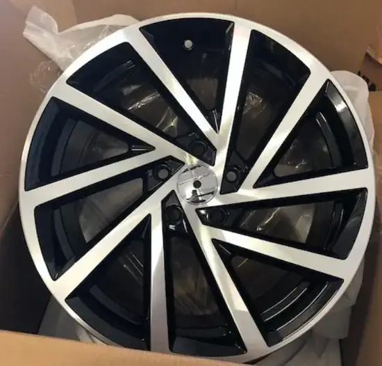   18 inch alloy wheel