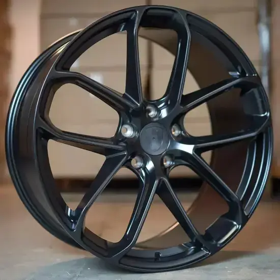   22 inch alloy wheel