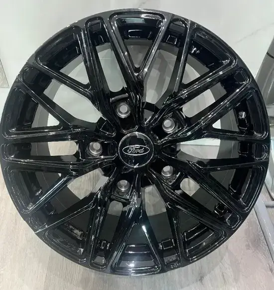 Ford AT3 18 inch alloy wheel