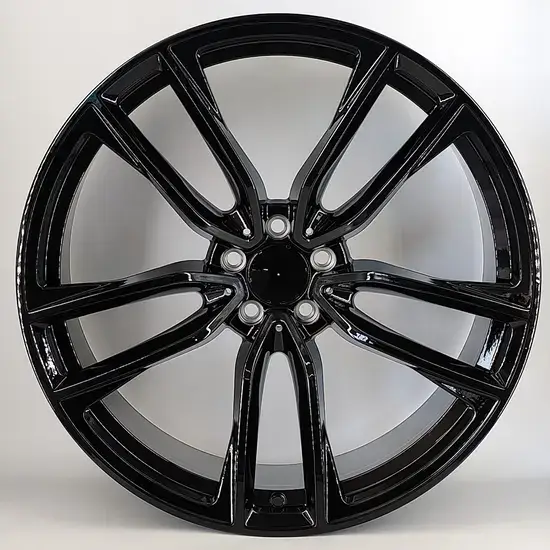  22 inch alloy wheel