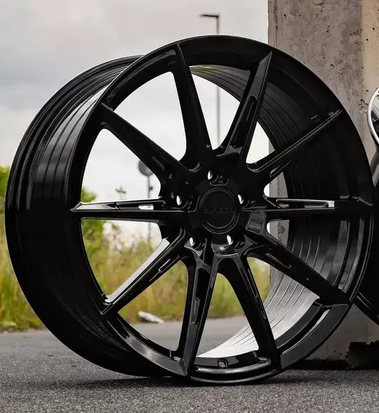   21 inch alloy wheel