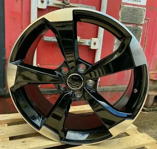   19 inch alloy wheel