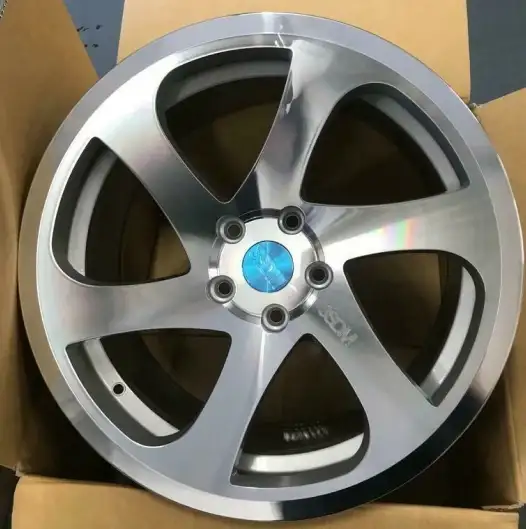   18 inch alloy wheel