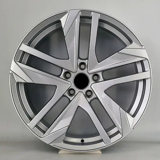   18 inch alloy wheel