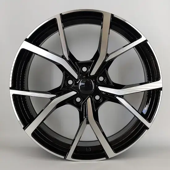   22 inch alloy wheel