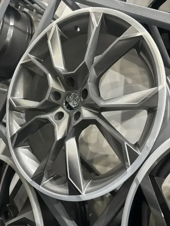   0 inch alloy wheel