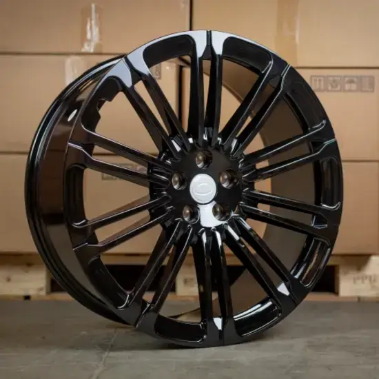 Black sport discovery 22 inch alloy wheel