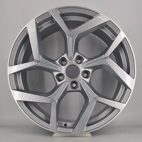   18 inch alloy wheel