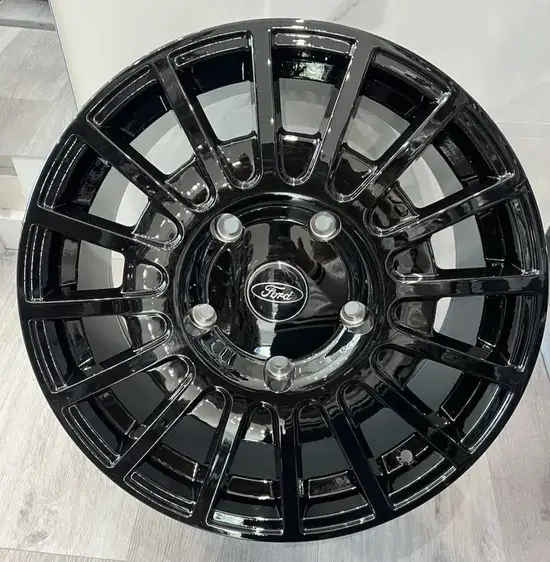 Ford AT3 18 inch alloy wheel