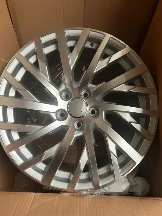   18 inch alloy wheel