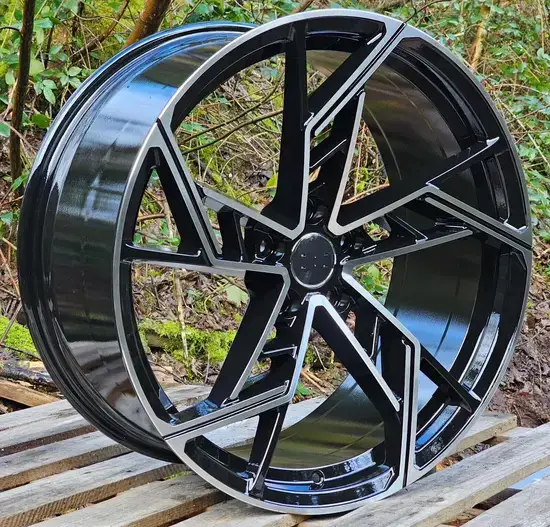  21 inch alloy wheel