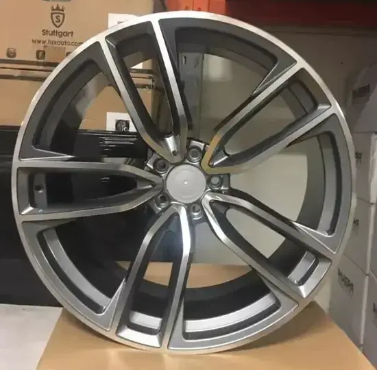   22 inch alloy wheel