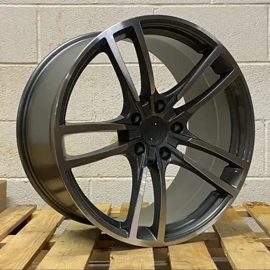   22 inch alloy wheel